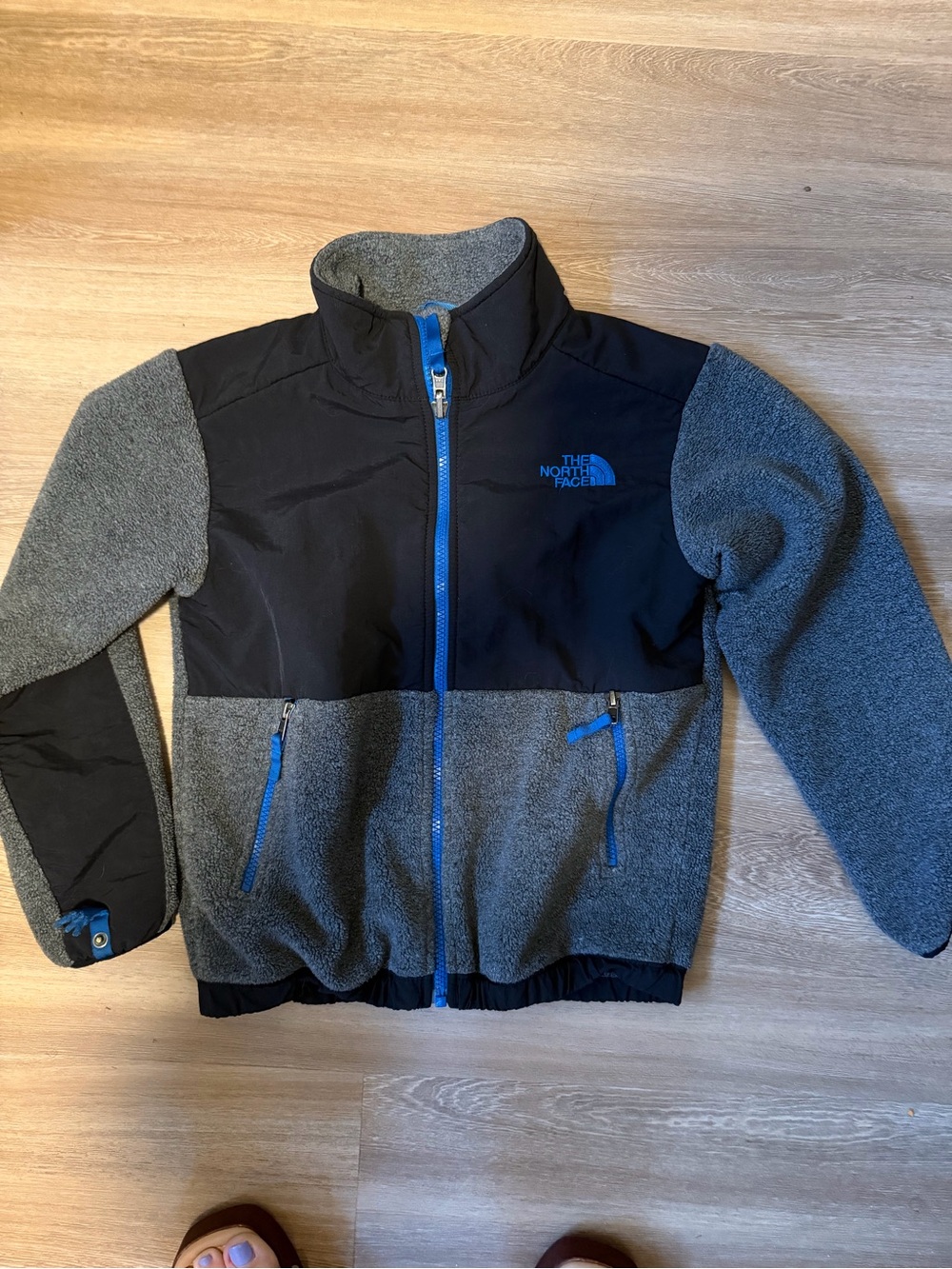The North Face Kids' Gray & Black Fleece Jacket with Blue Accents